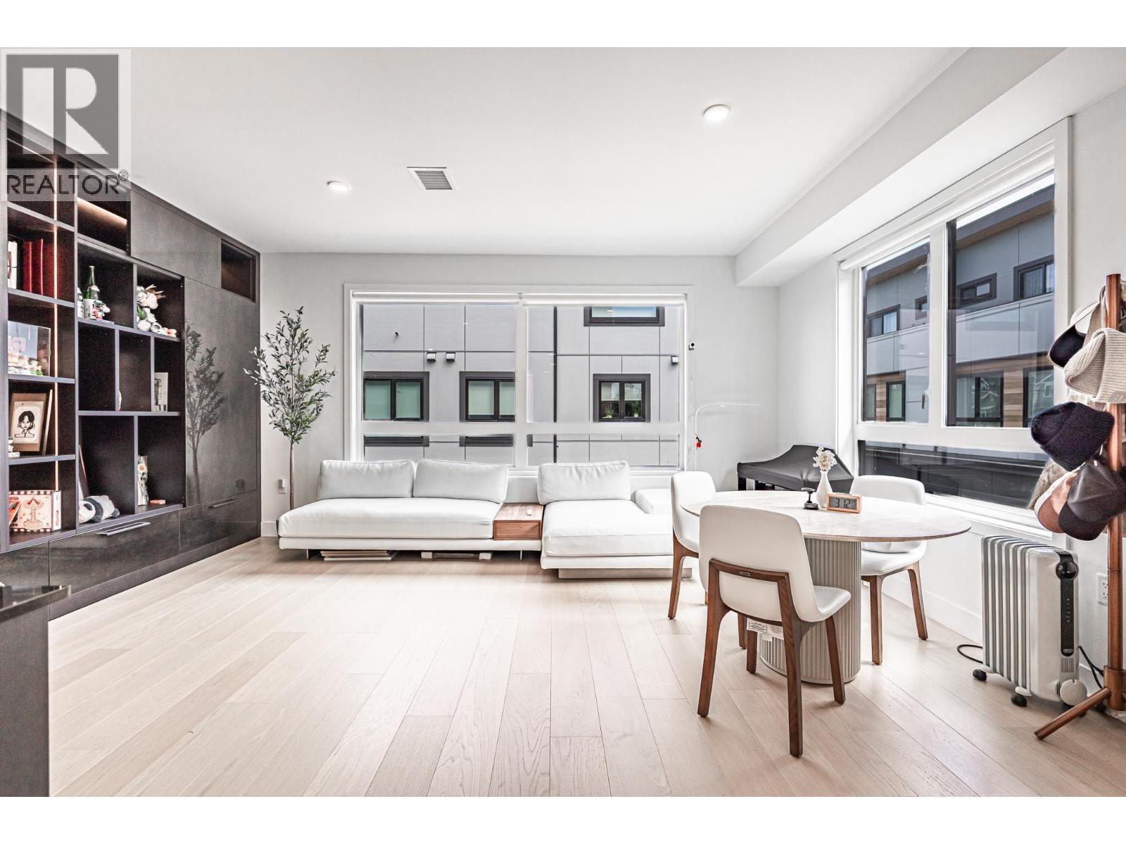 4 9099 No. 2 Road, Richmond, British Columbia  V7E 2C6 - Photo 3 - R3107628