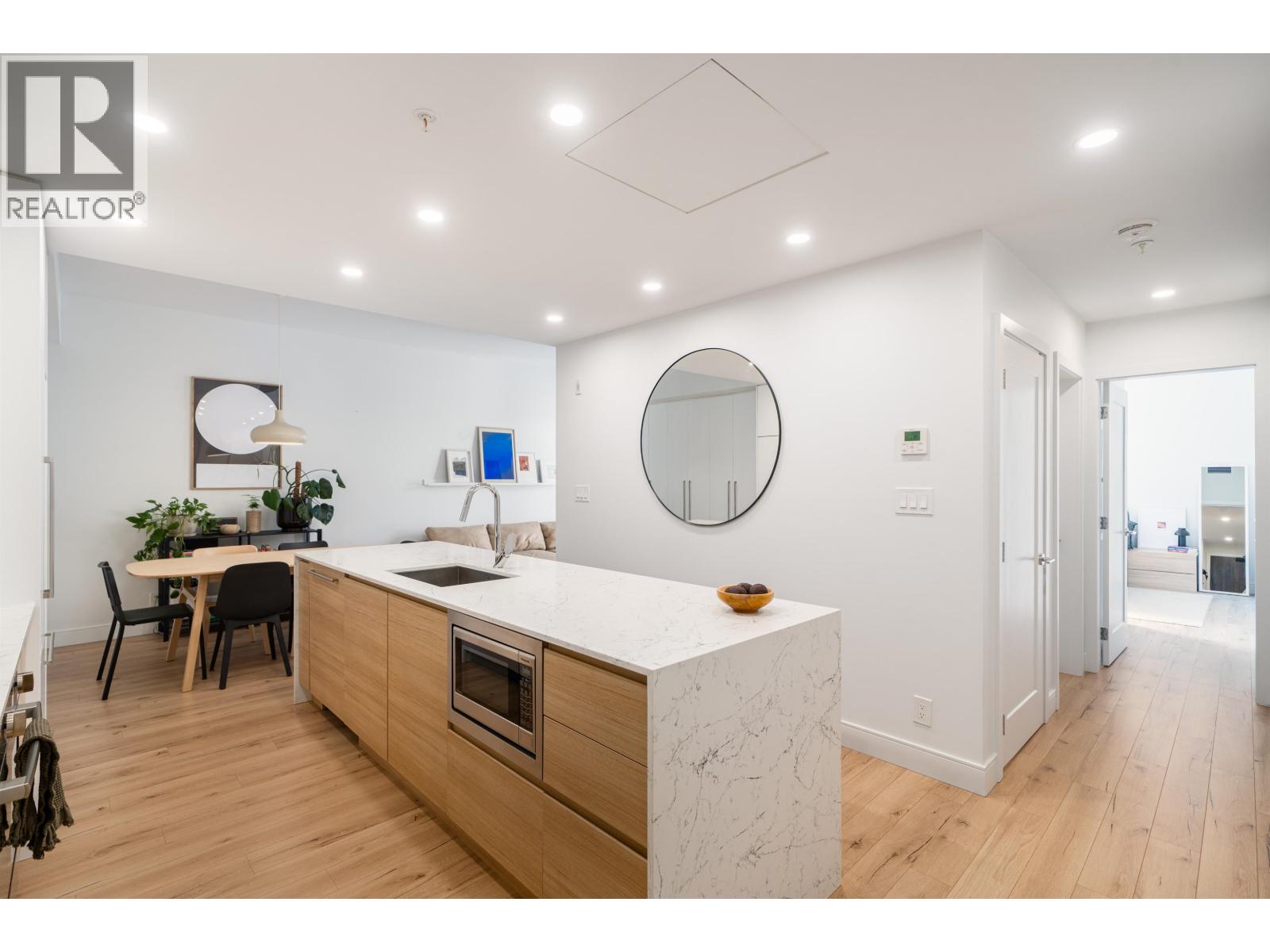 508 55 Klahanie Drive, Port Moody, British Columbia  V3H 0M9 - Photo 4 - R3107641