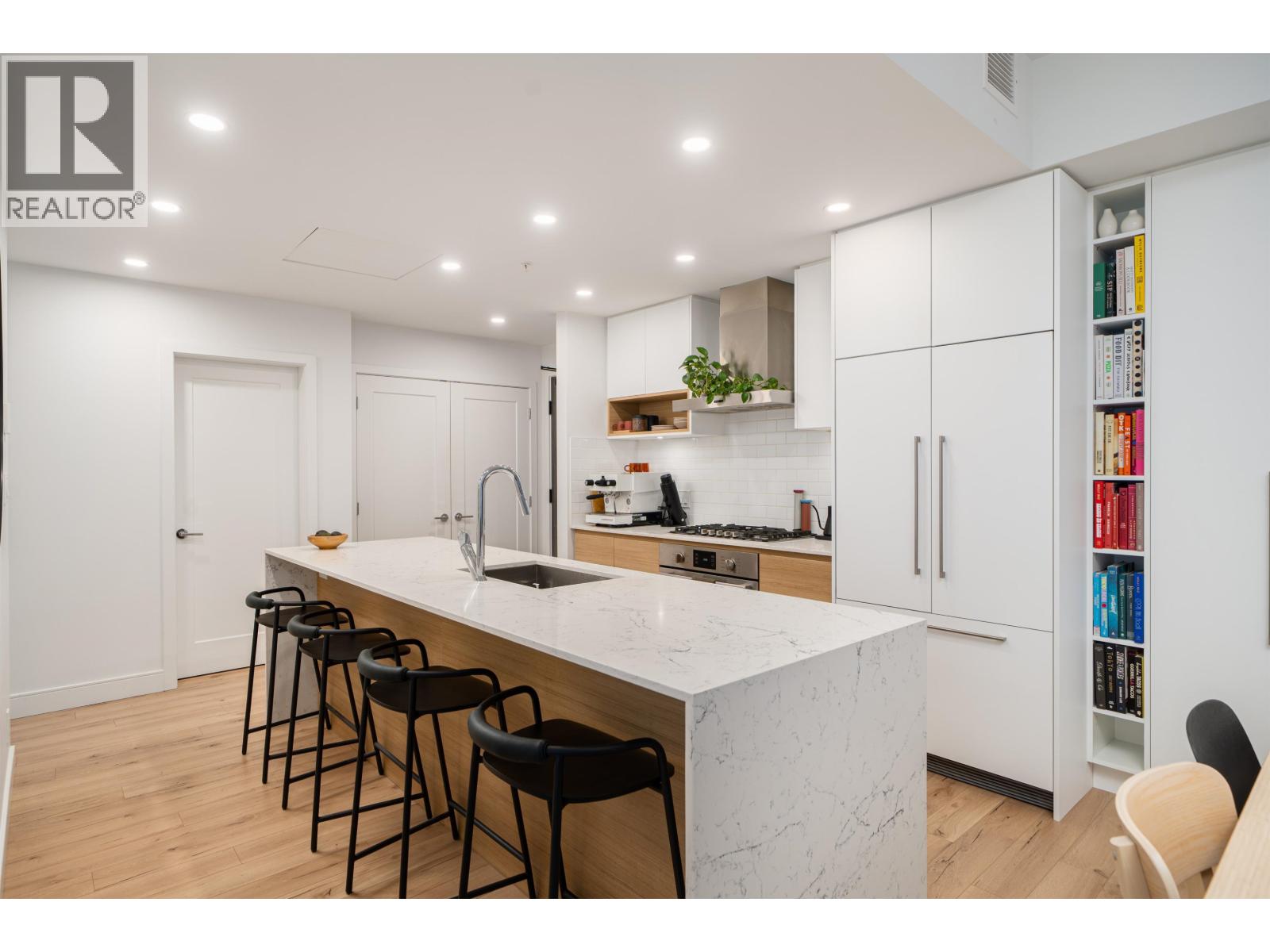 508 55 Klahanie Drive, Port Moody, British Columbia  V3H 0M9 - Photo 5 - R3107641