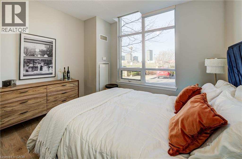 2379 Central Park Drive Unit# 101, Oakville, Ontario  L6H 0E3 - Photo 32 - 40814782