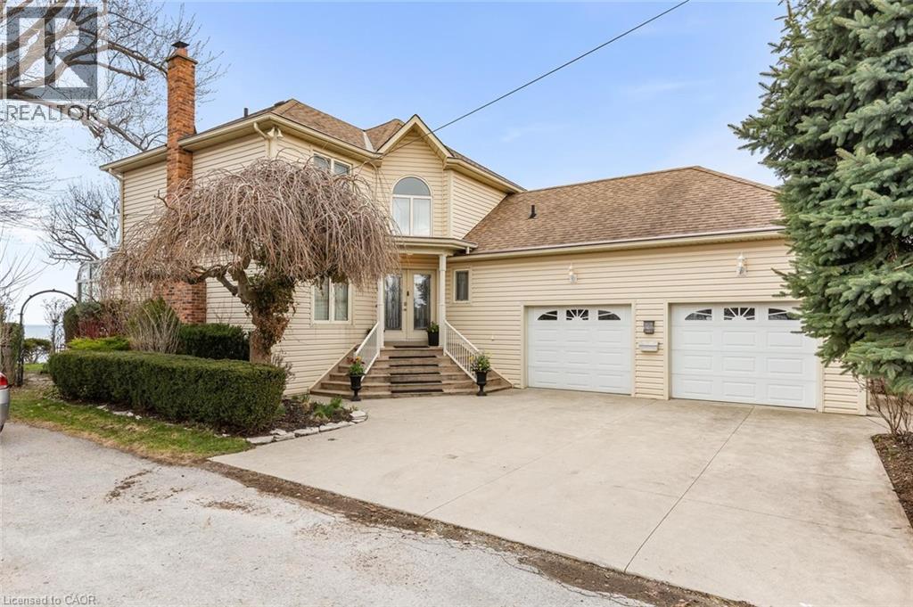 1 TWELFTH Street, Grimsby, Ontario