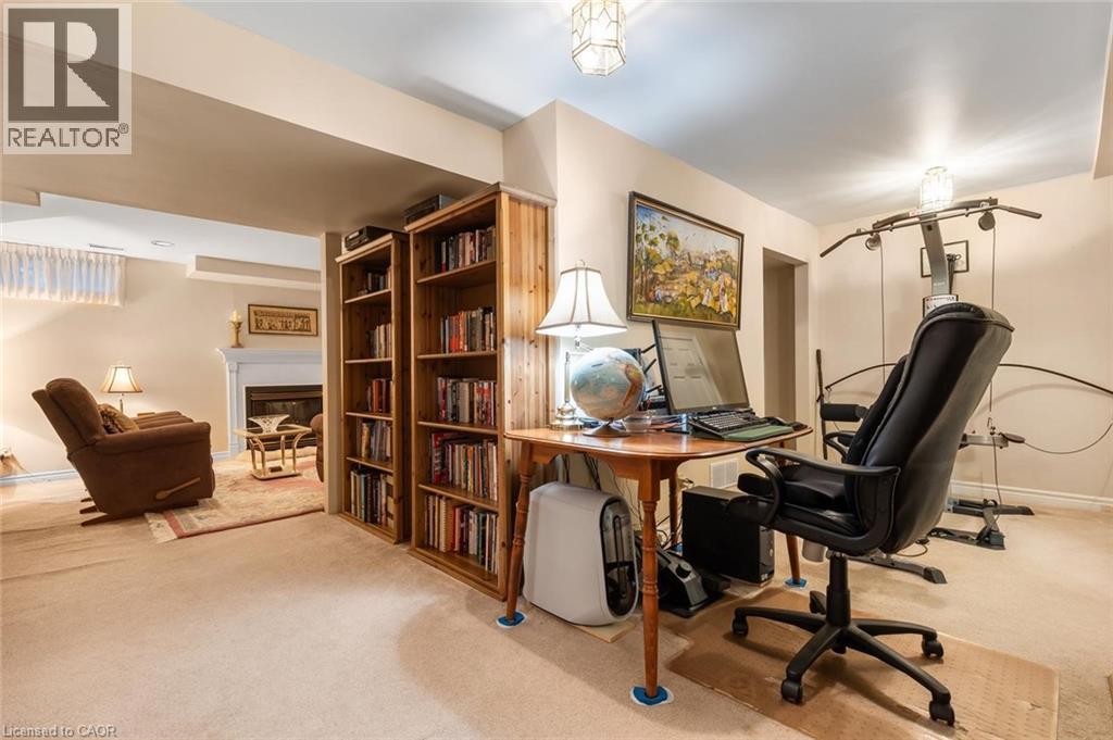 1 Twelfth Street, Grimsby, Ontario  L3M 2V6 - Photo 31 - 40816489