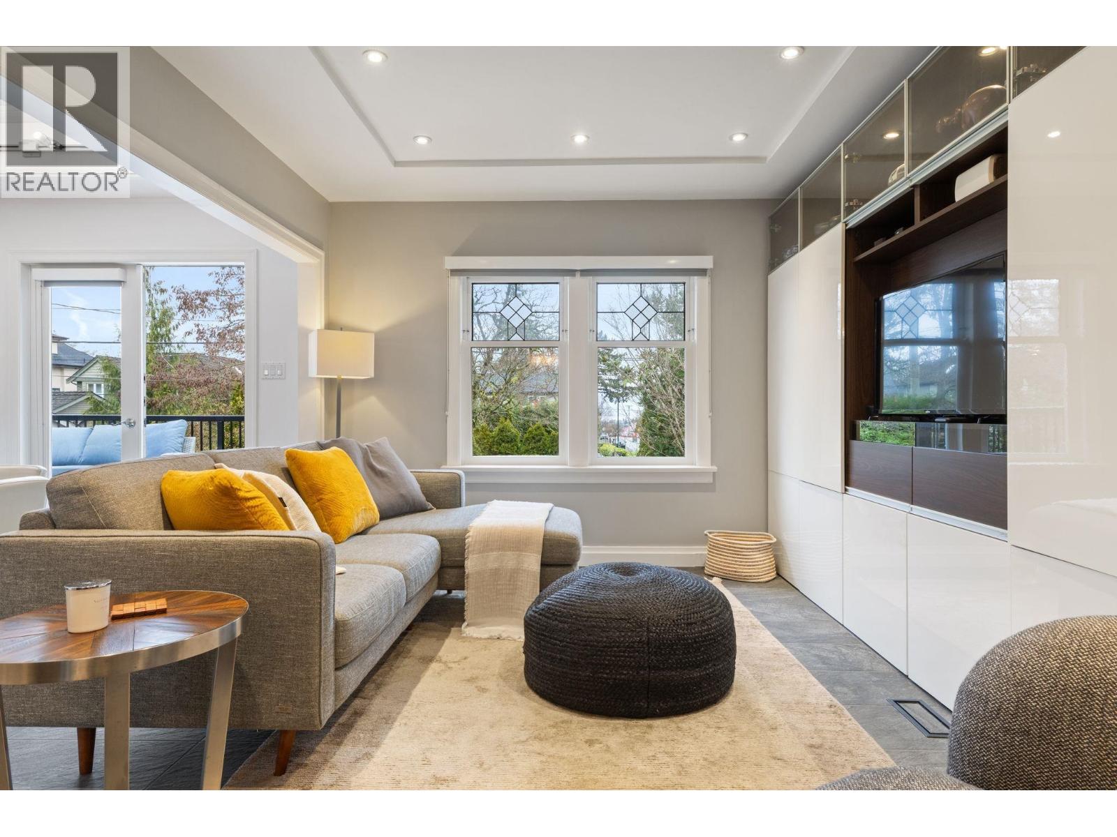 2907 W 30th Avenue, Vancouver, British Columbia  V6L 1Z3 - Photo 8 - R3107559