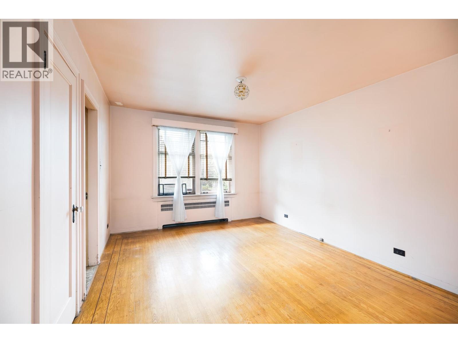 4275 Quesnel Drive, Vancouver, British Columbia  V6L 2X5 - Photo 14 - R3107571