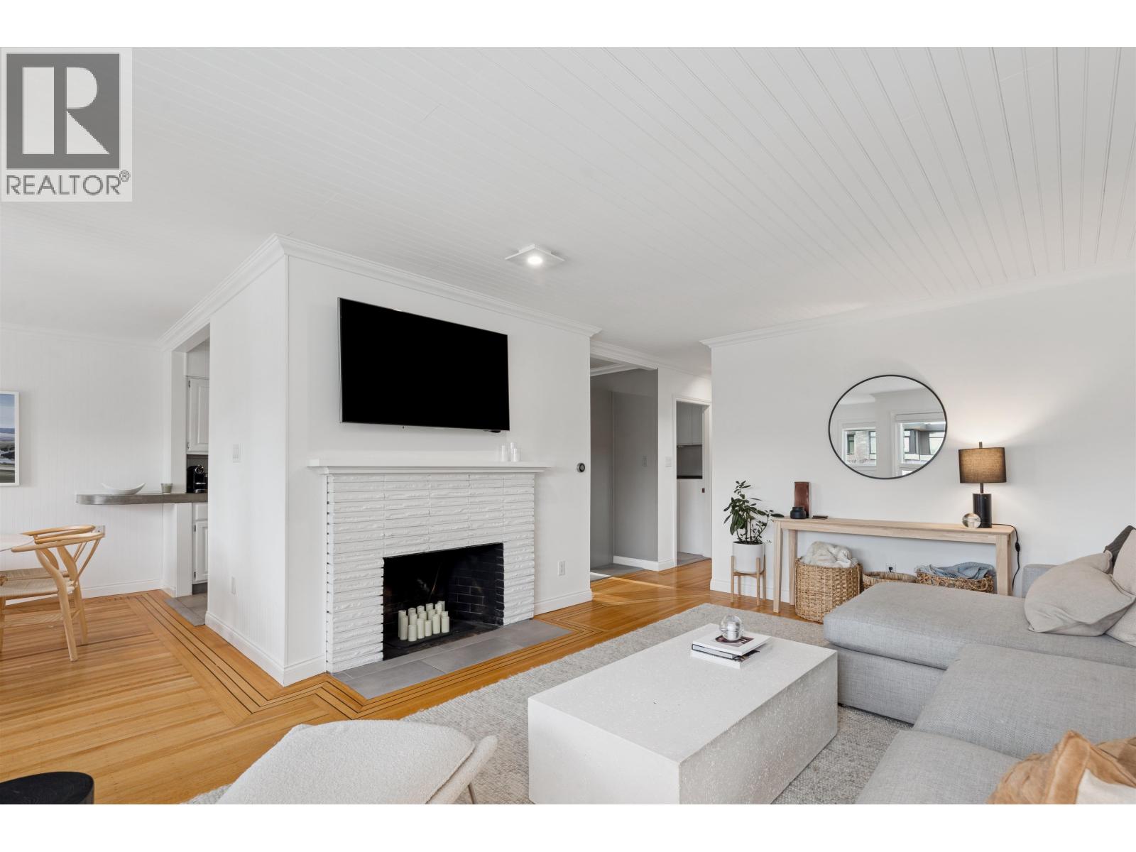 1425 William Avenue, North Vancouver, British Columbia  V7L 4G1 - Photo 5 - R3107575