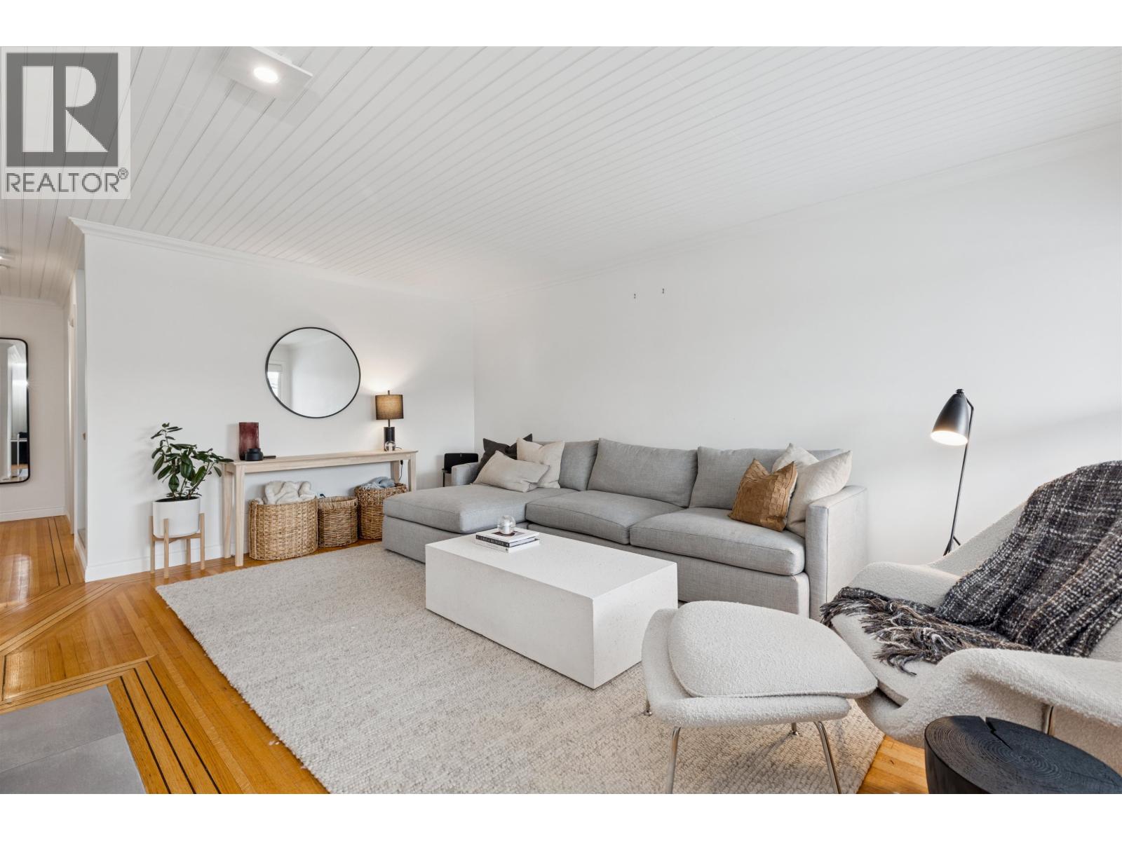 1425 William Avenue, North Vancouver, British Columbia  V7L 4G1 - Photo 8 - R3107575