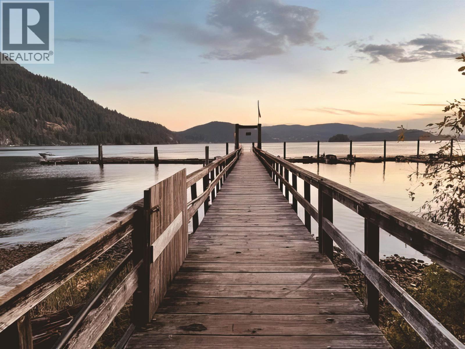 26 Brighton Beach, North Vancouver, British Columbia  V3G 2S4 - Photo 40 - R3107589