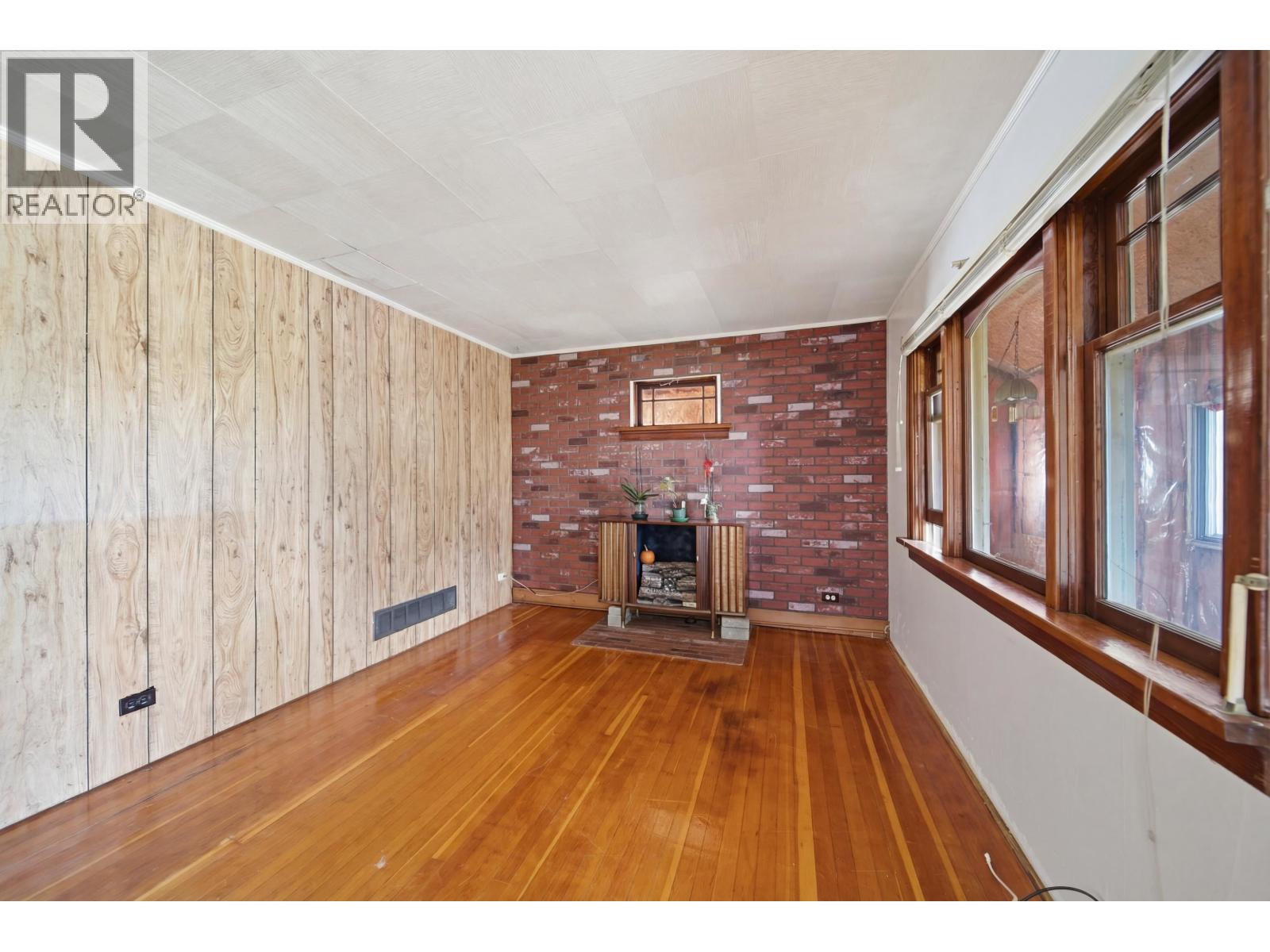 220 Devoy Street, New Westminster, British Columbia  V3L 4E7 - Photo 7 - R3107616