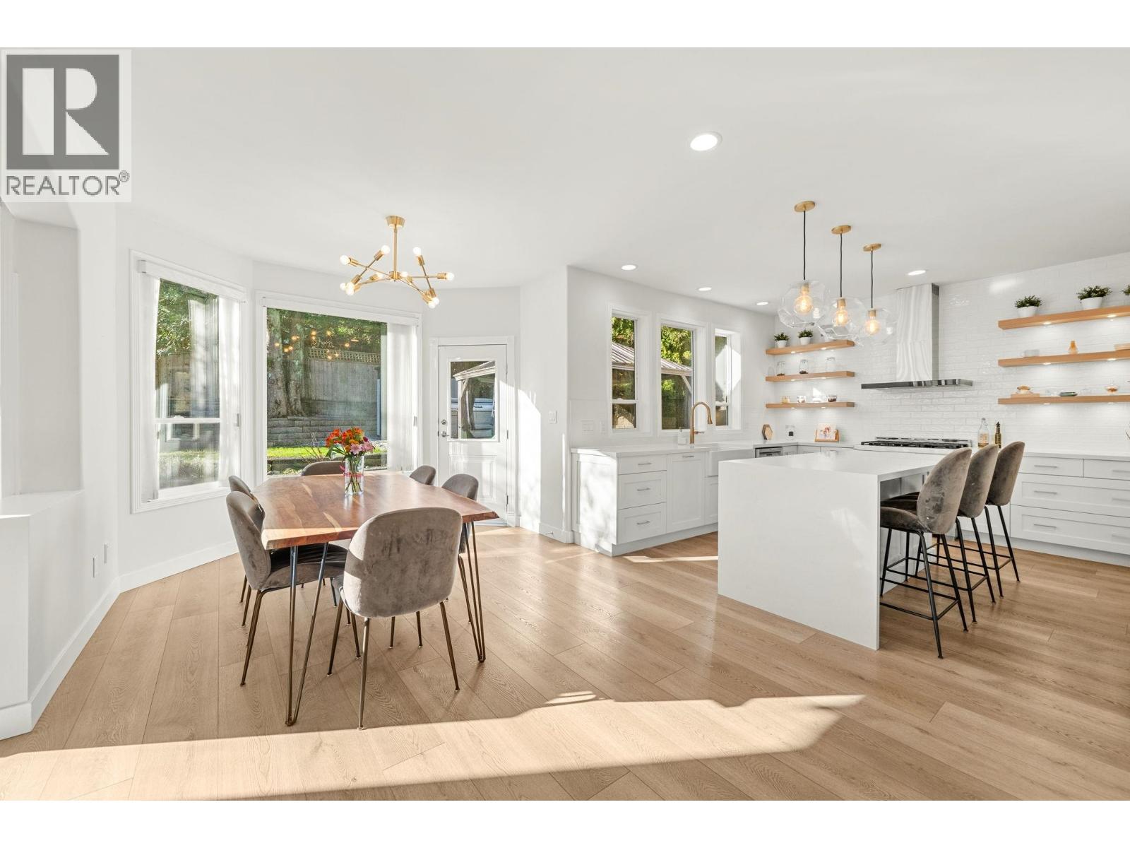 1725 Orkney Place, North Vancouver, British Columbia  V7H 2Z1 - Photo 6 - R3107620