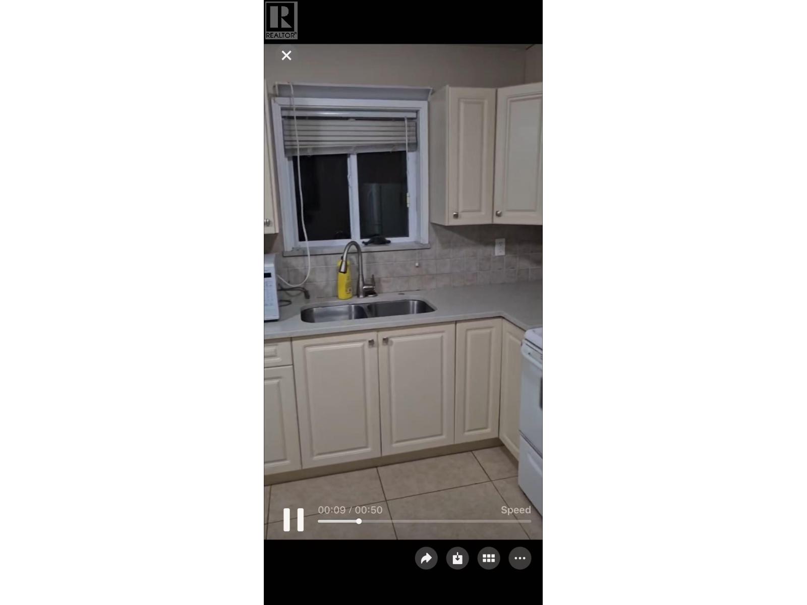 Ground Level 6190 Clinton St., Burnaby, British Columbia V5J 2M7 - Photo 5 - R3107617