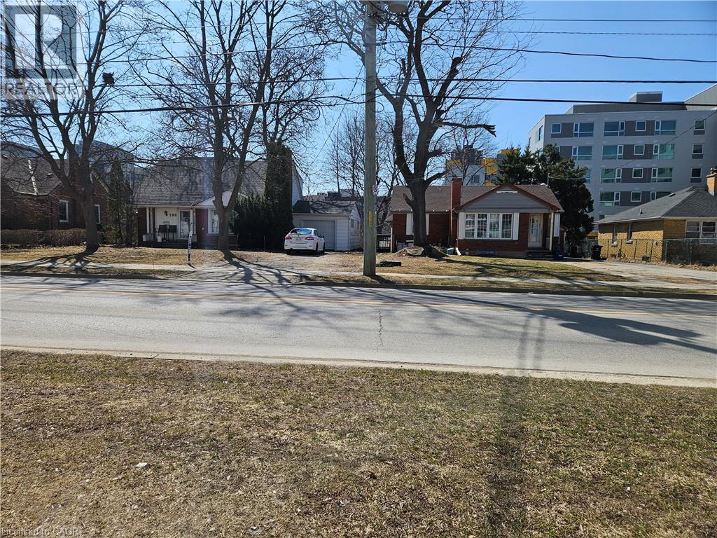 289 Albert Street, Waterloo, Ontario N2L 3T9 - Photo 3 - 40814057