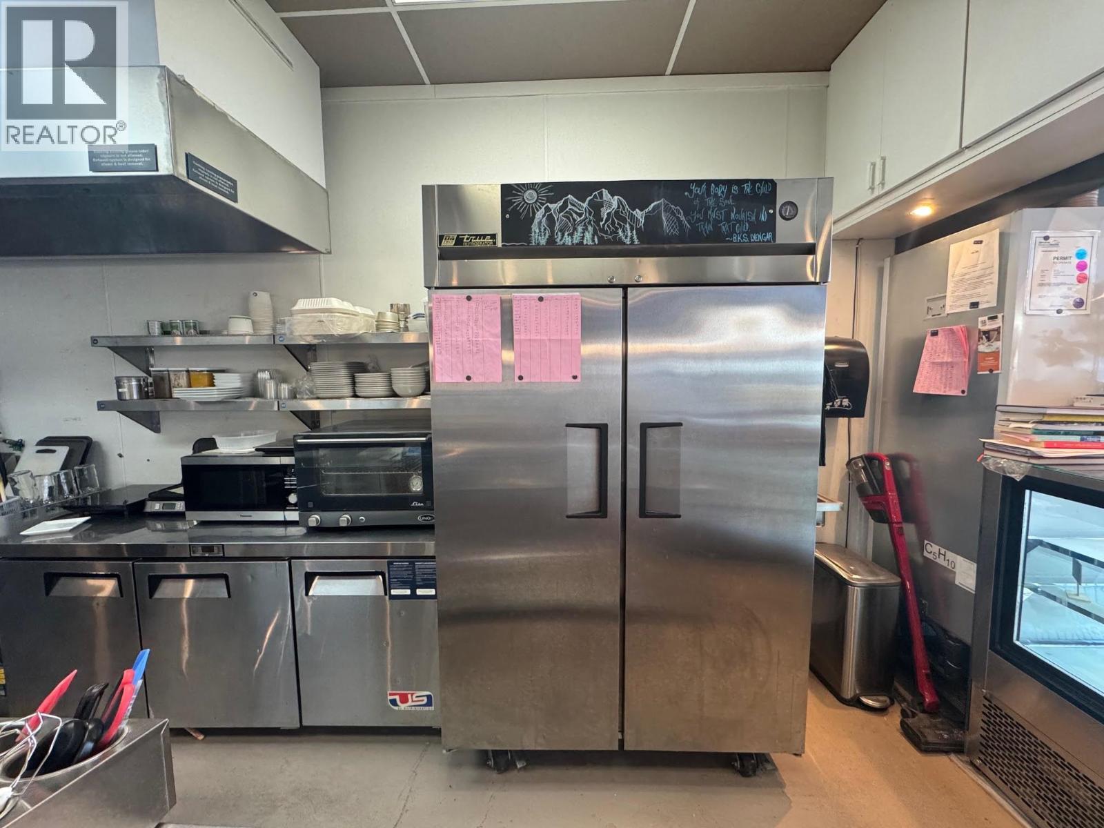 38114 2nd Avenue, Squamish, British Columbia  V8B 0A6 - Photo 4 - C8077608