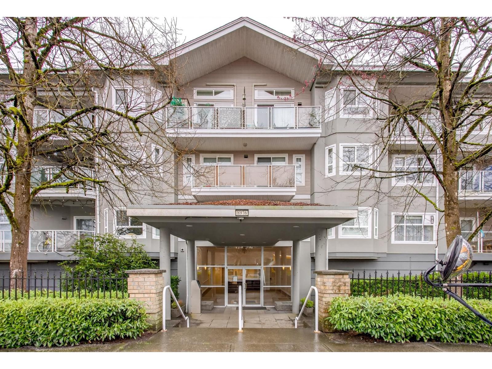 309 8976 208 Street, Langley, British Columbia  V1M 2Y8 - Photo 1 - R3107413