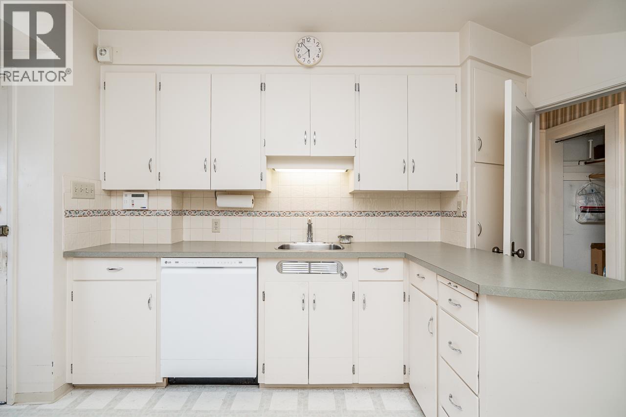 1969 W 43rd Avenue, Vancouver, British Columbia  V6M 2C7 - Photo 16 - R3107332