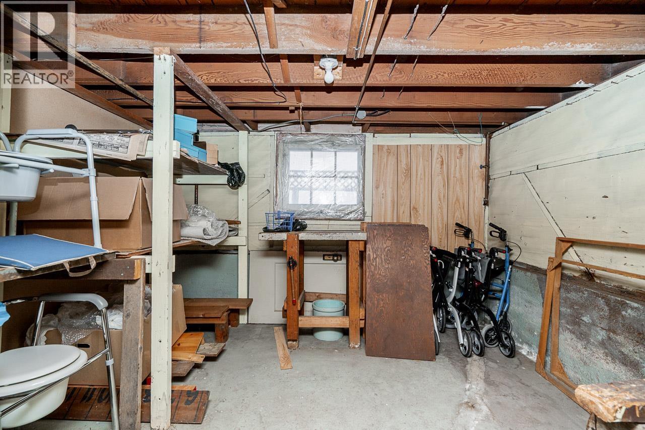 1969 W 43rd Avenue, Vancouver, British Columbia  V6M 2C7 - Photo 32 - R3107332