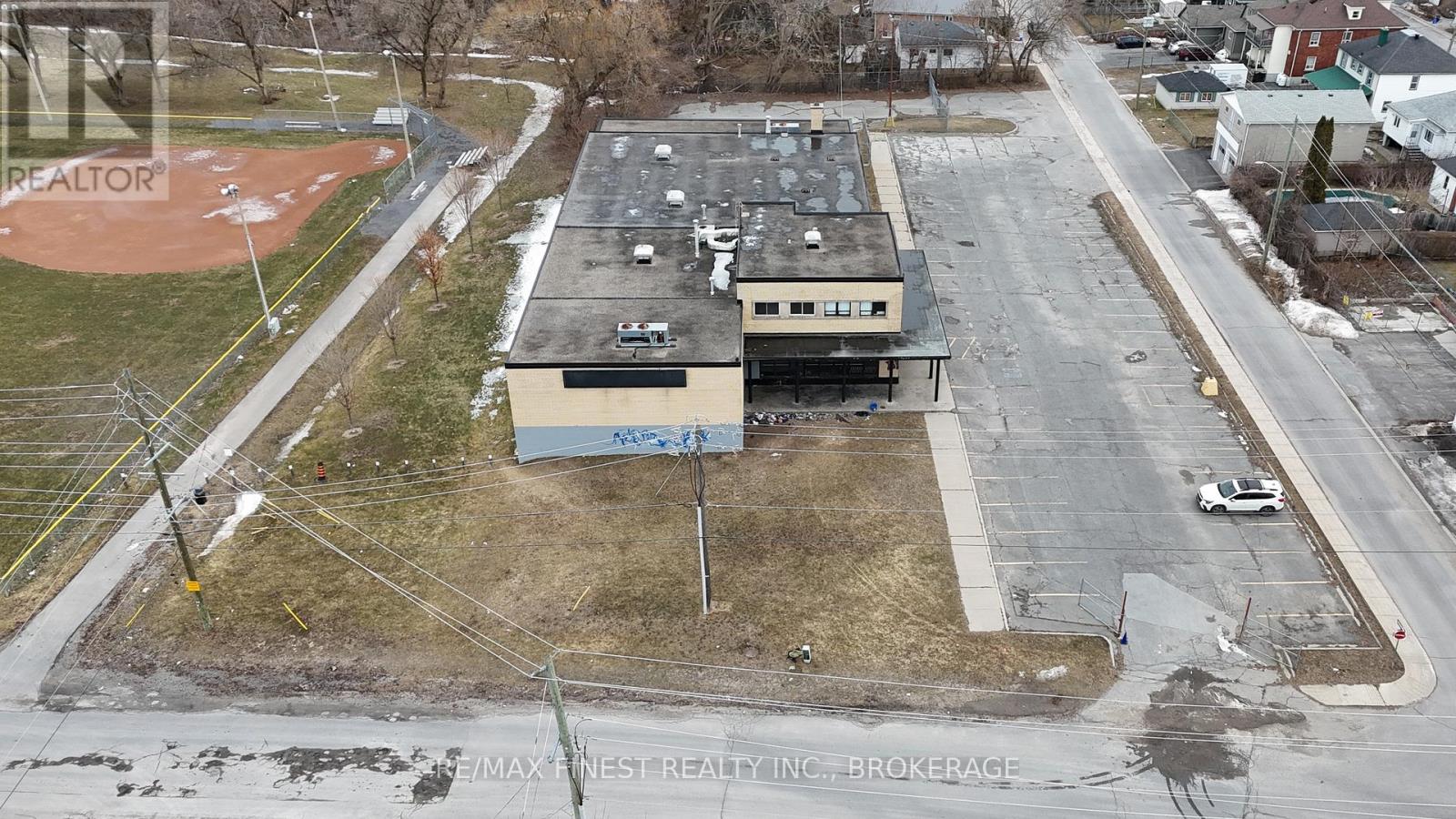 121 Cataraqui Street, Kingston, Ontario  K7K 1Z8 - Photo 7 - X12967130