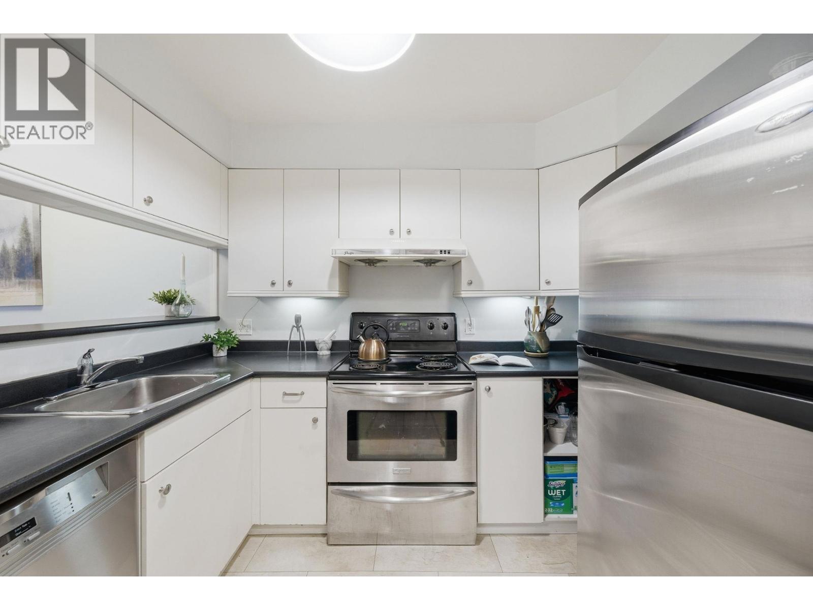 203 555 E 8th Avenue, Vancouver, British Columbia  V5T 1S9 - Photo 10 - R3107540