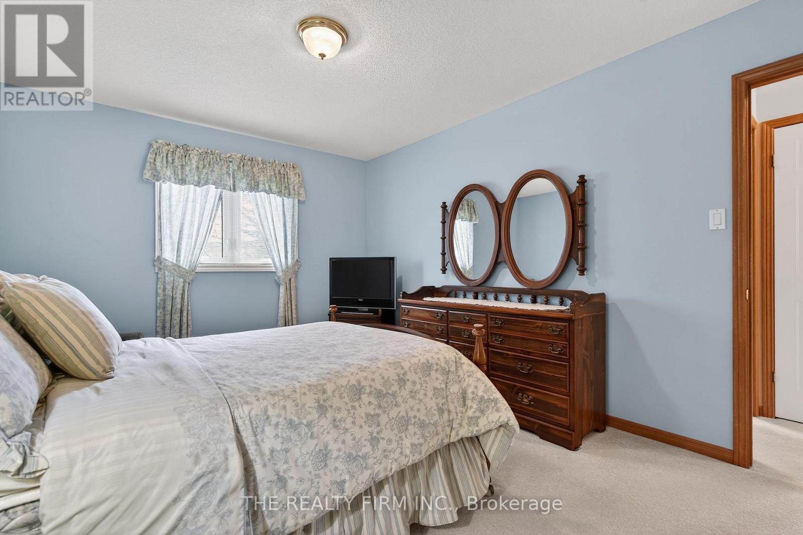 18 Eula White Place, London South, Ontario  N5Z 5C2 - Photo 16 - X12967138