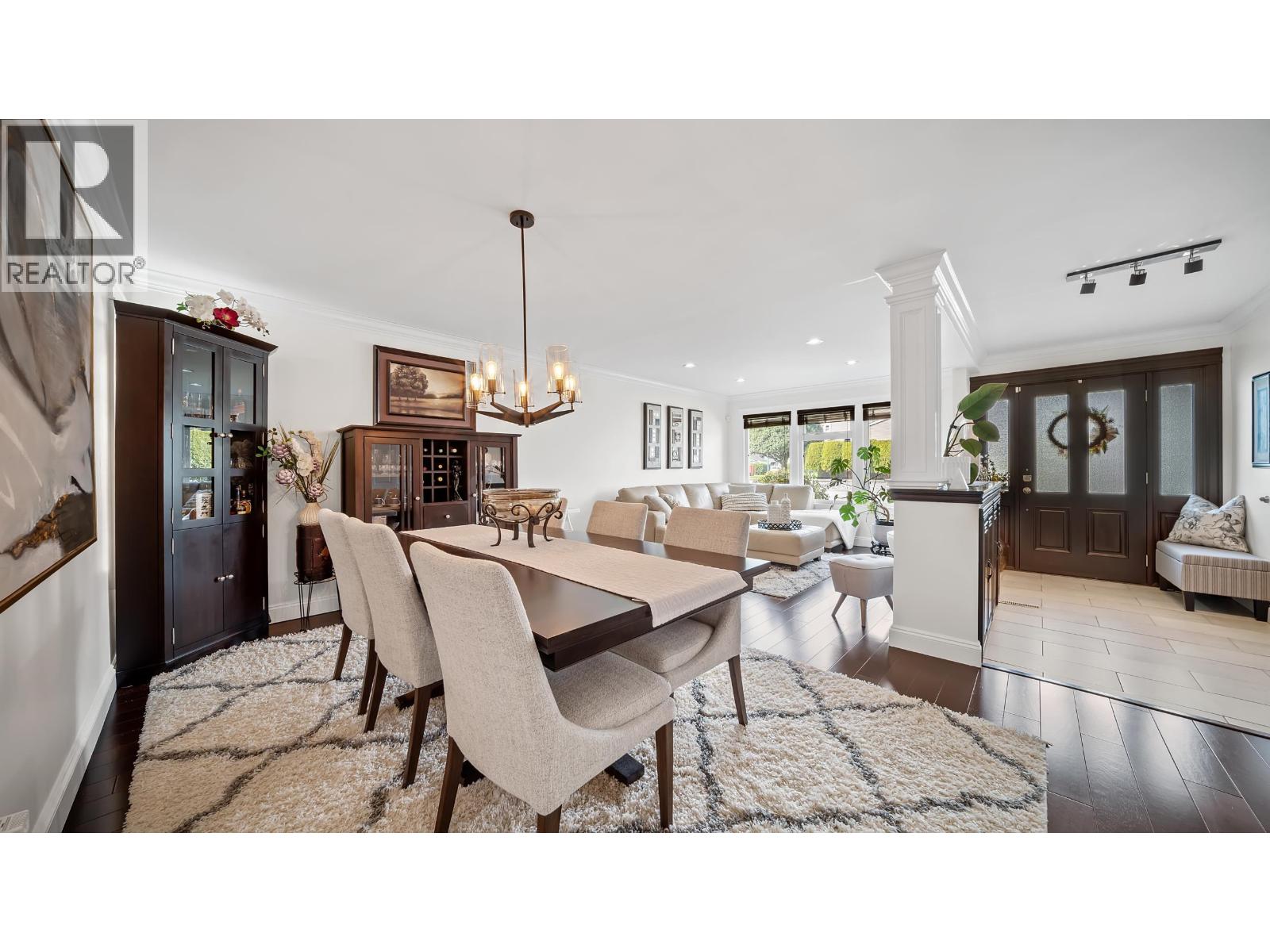 3220 Dunkirk Avenue, Coquitlam, British Columbia  V3E 1G5 - Photo 2 - R3107644