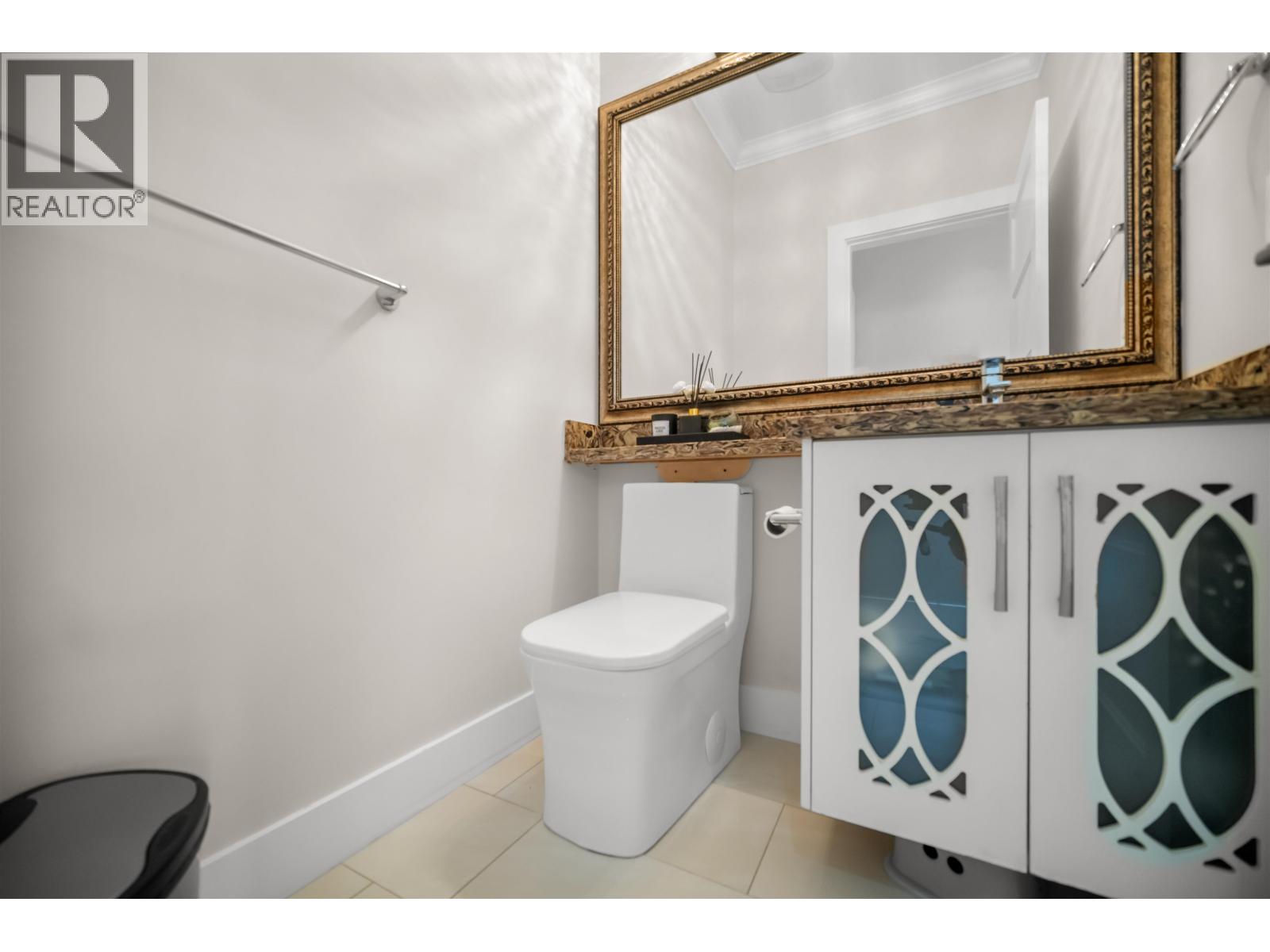 4986 Inman Avenue, Burnaby, British Columbia  V5G 2Y6 - Photo 13 - R3105929