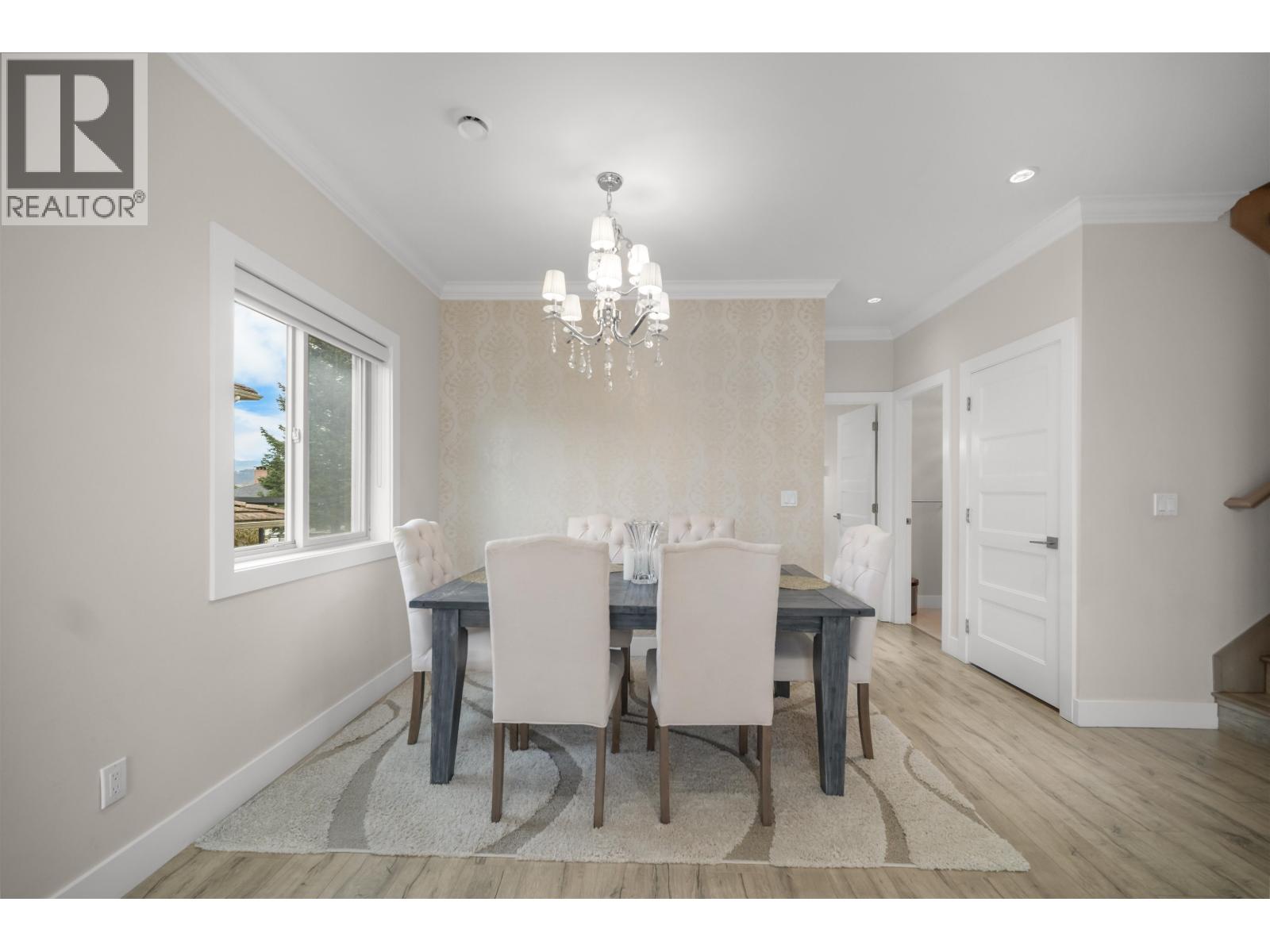 4986 Inman Avenue, Burnaby, British Columbia  V5G 2Y6 - Photo 11 - R3105929