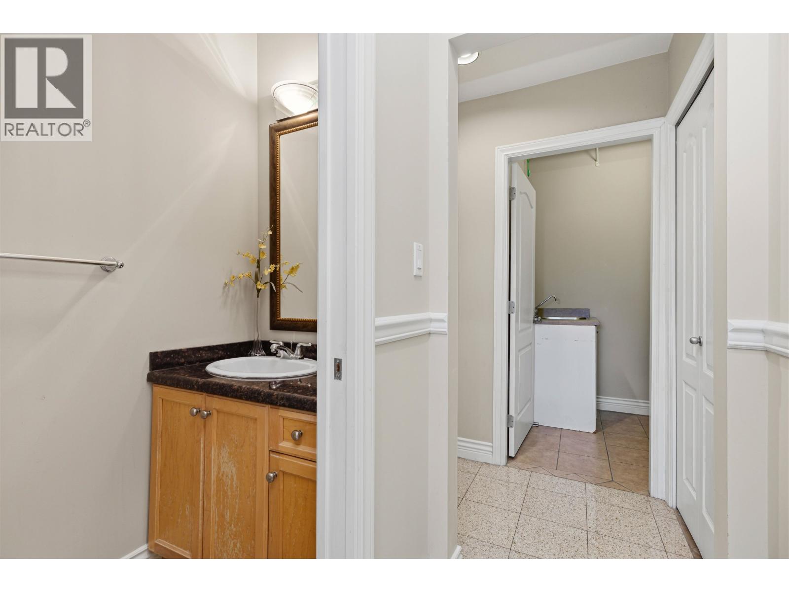 6 7188 Blundell Road, Richmond, British Columbia  V6Y 1J4 - Photo 23 - R3107245