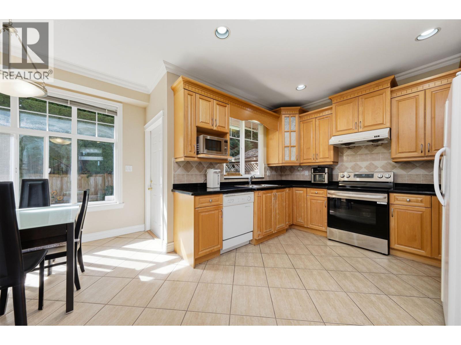 6 7188 Blundell Road, Richmond, British Columbia  V6Y 1J4 - Photo 8 - R3107245