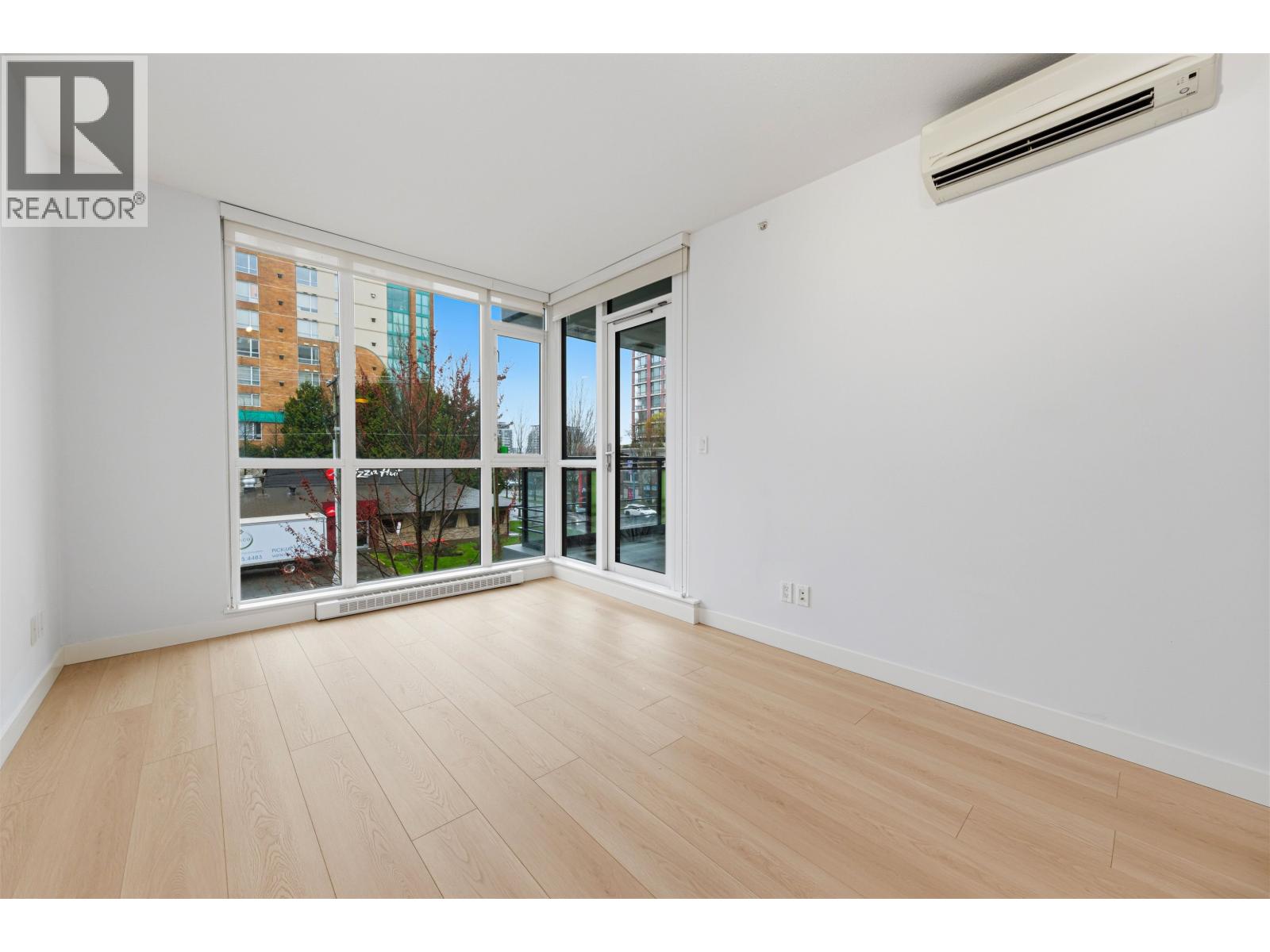 307 6180 Cooney Road, Richmond, British Columbia  V6Y 0H2 - Photo 13 - R3107200