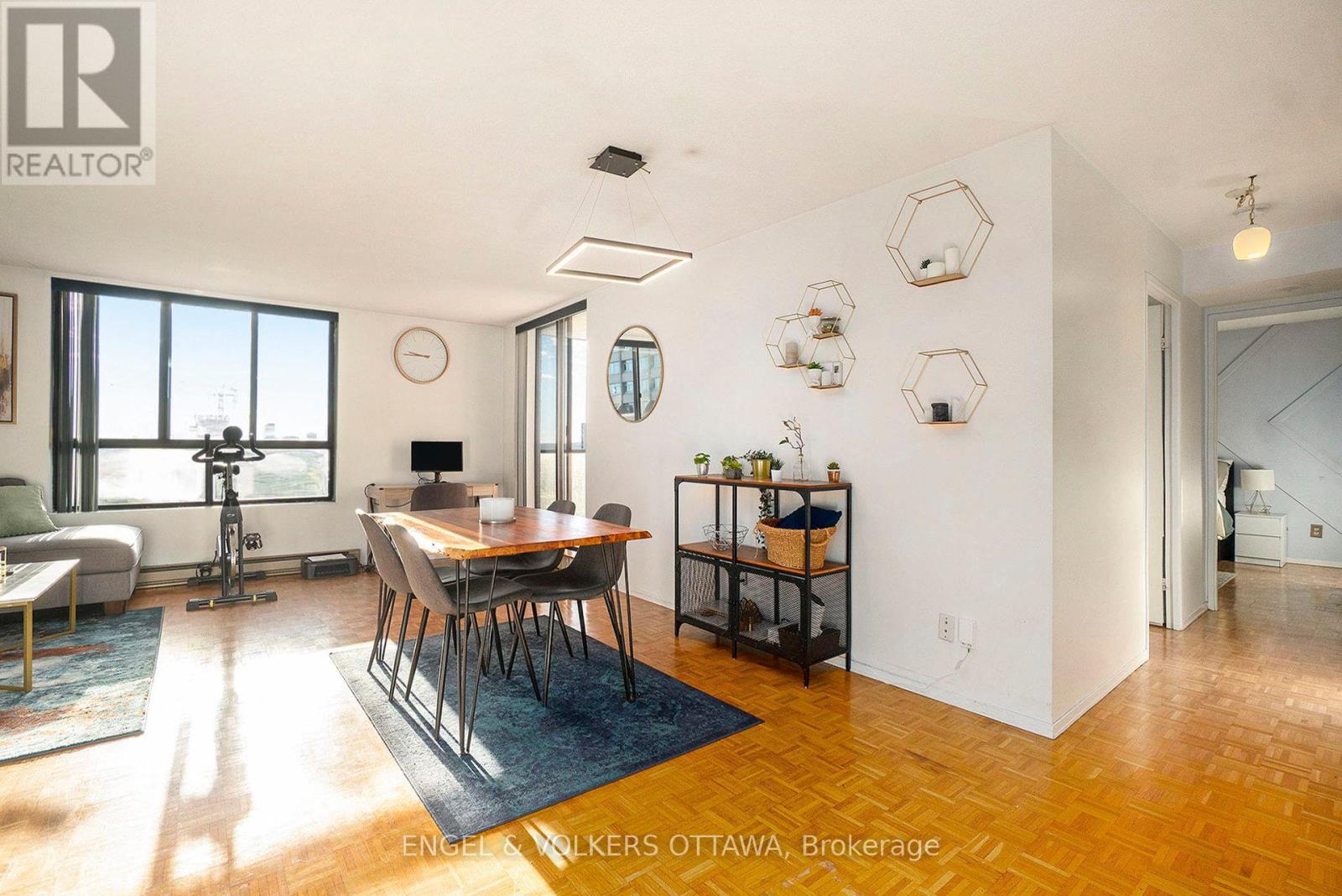 907 - 475 Laurier Avenue W, Ottawa, Ontario  K1R 7X1 - Photo 7 - X12967064