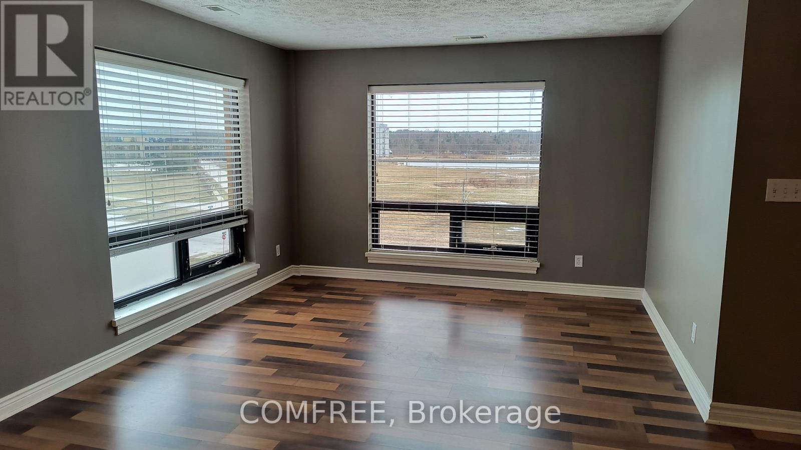 401 - 1717 2nd Avenue E, Owen Sound, Ontario  N4K 6V4 - Photo 3 - X12967088