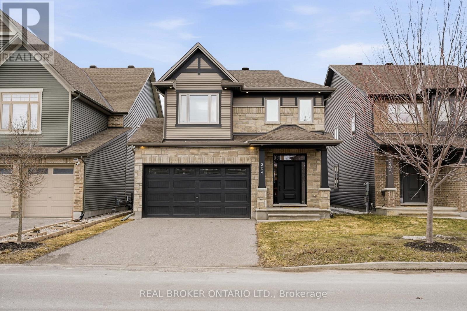 204 TROLLIUS WAY, Ottawa, Ontario