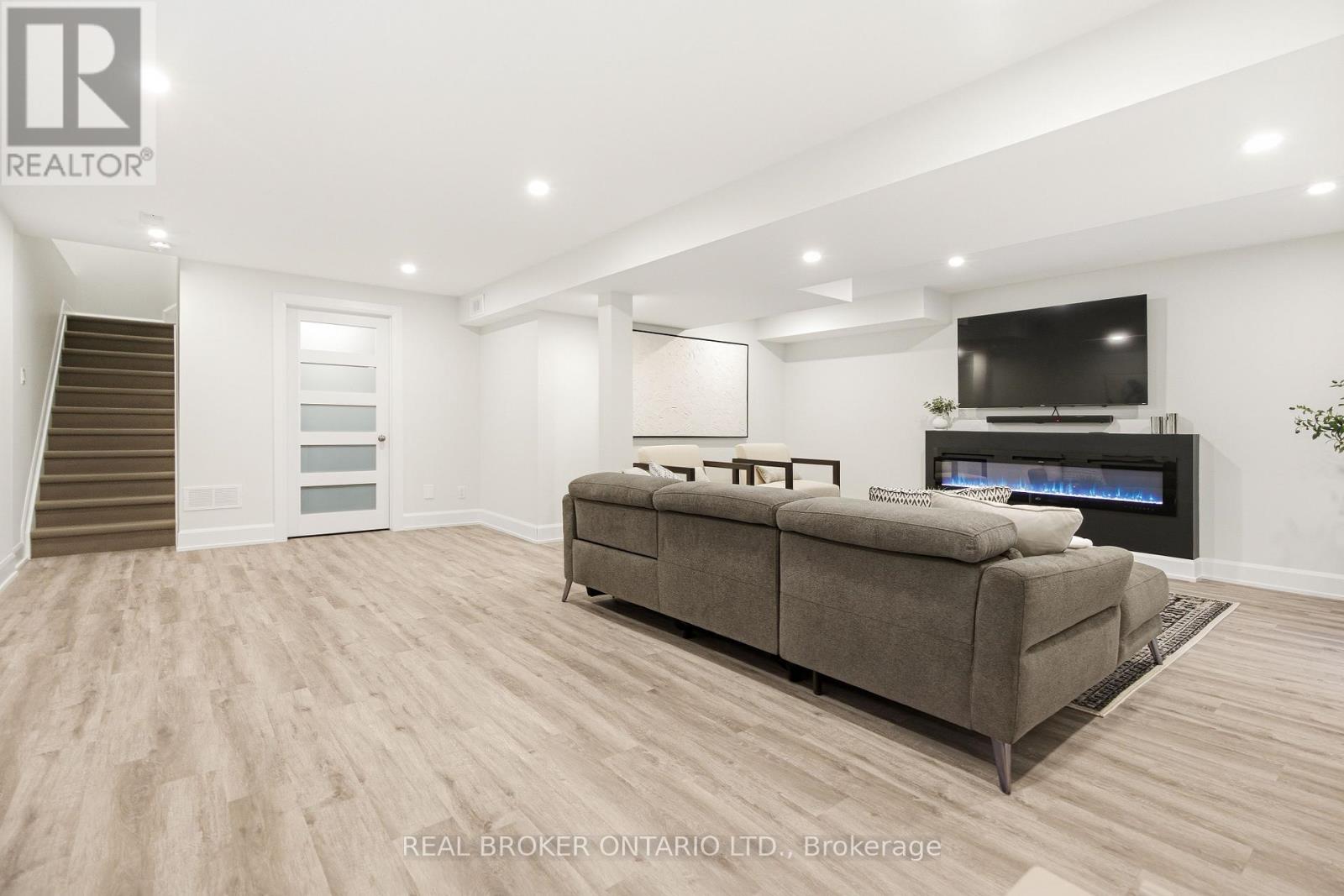 204 Trollius Way, Ottawa, Ontario  K1T 0R7 - Photo 29 - X12967180