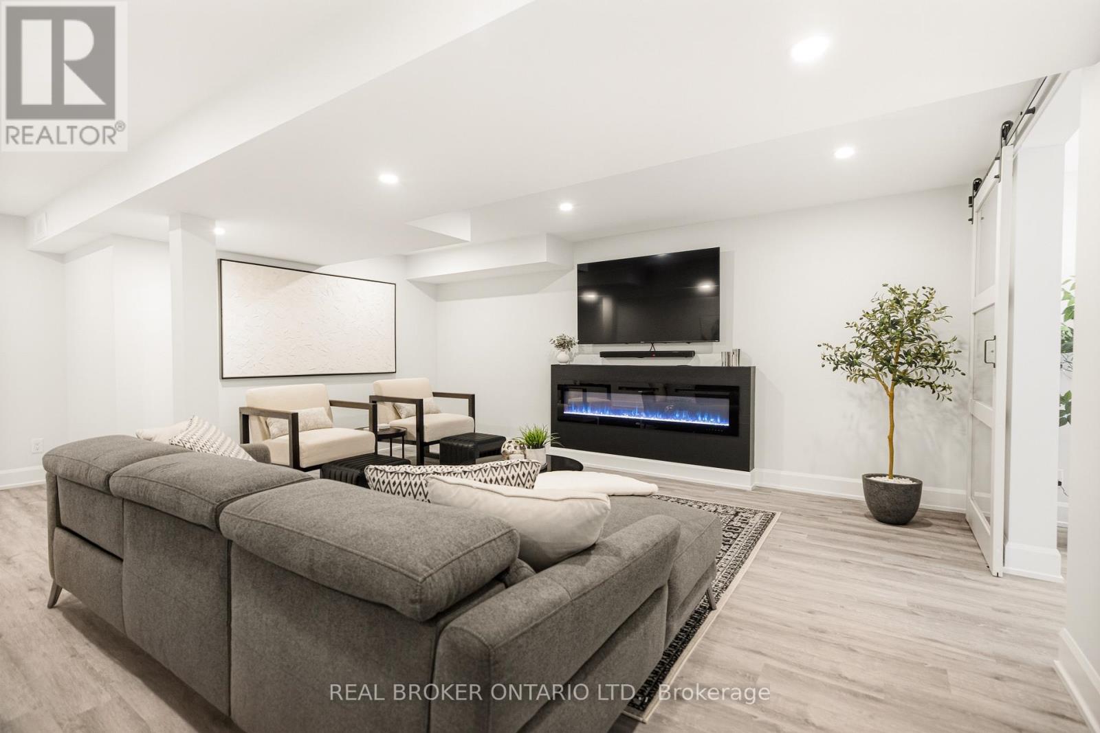 204 Trollius Way, Ottawa, Ontario  K1T 0R7 - Photo 30 - X12967180