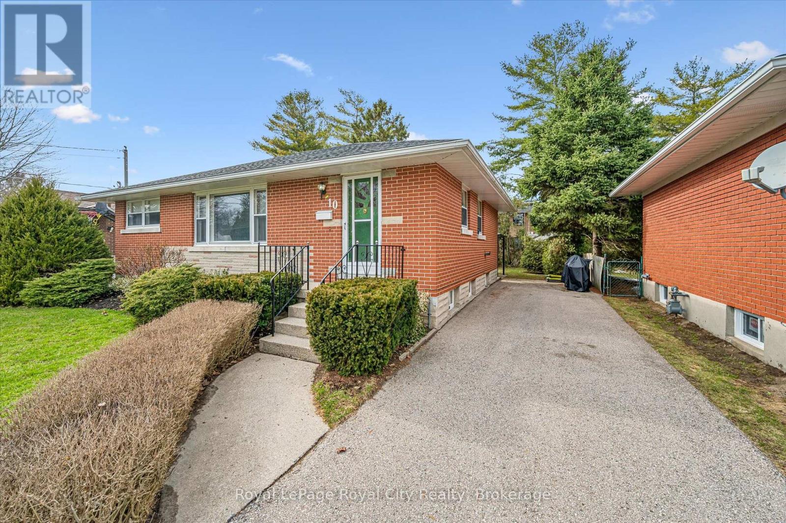 10 Paul Avenue, Guelph, Ontario  N1E 1S2 - Photo 6 - X12966024