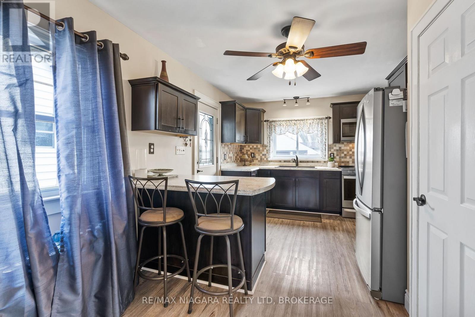 124 Neff Street, Port Colborne, Ontario  L3K 3T4 - Photo 10 - X12967068