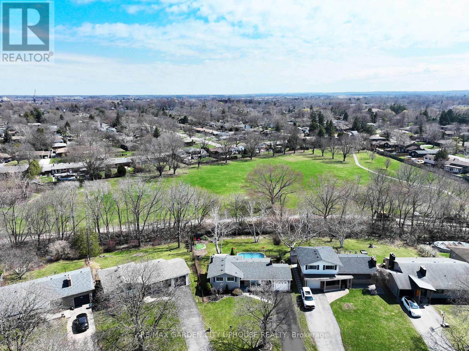 46 STRATHCONA DRIVE, St. Catharines, Ontario