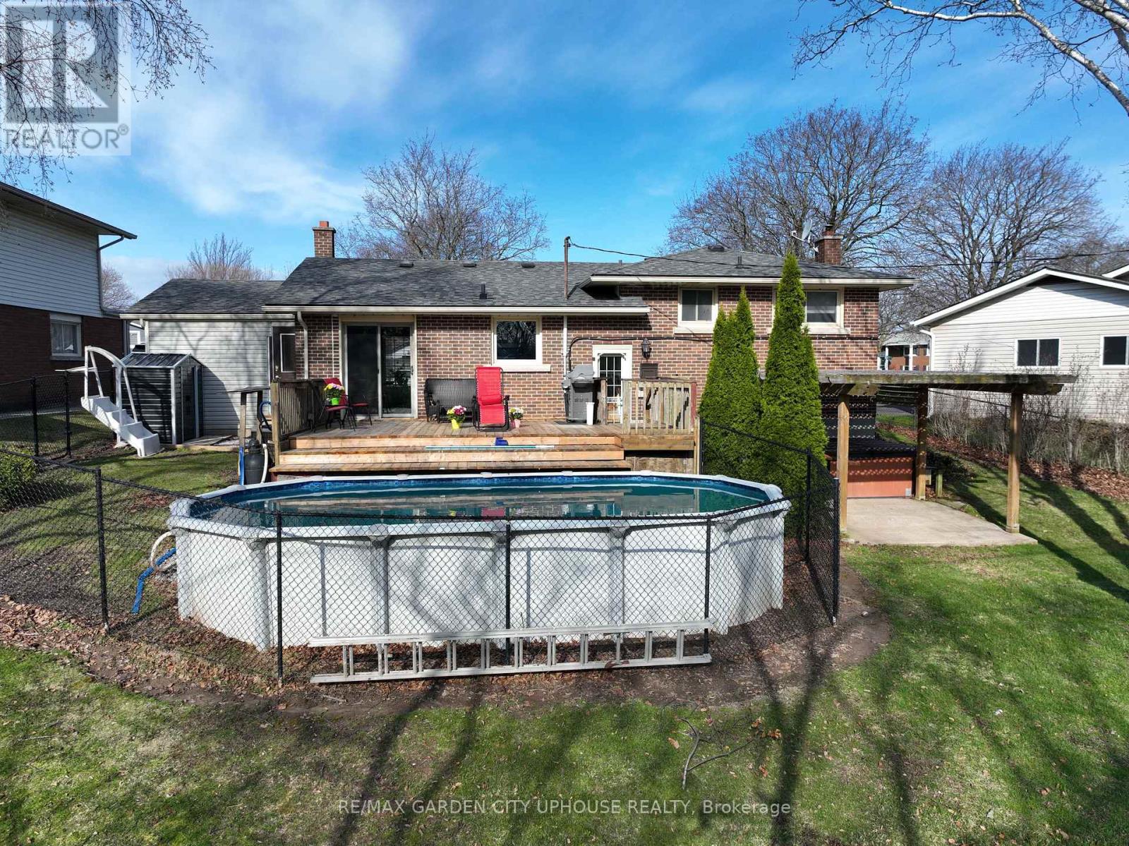 46 Strathcona Drive, St. Catharines, Ontario  L2M 2B1 - Photo 22 - X12967126