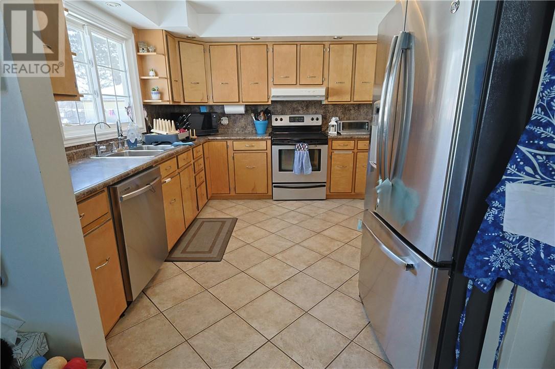 4290 St. Michel Street, Hanmer, Ontario  P3P 1N2 - Photo 8 - 2126983