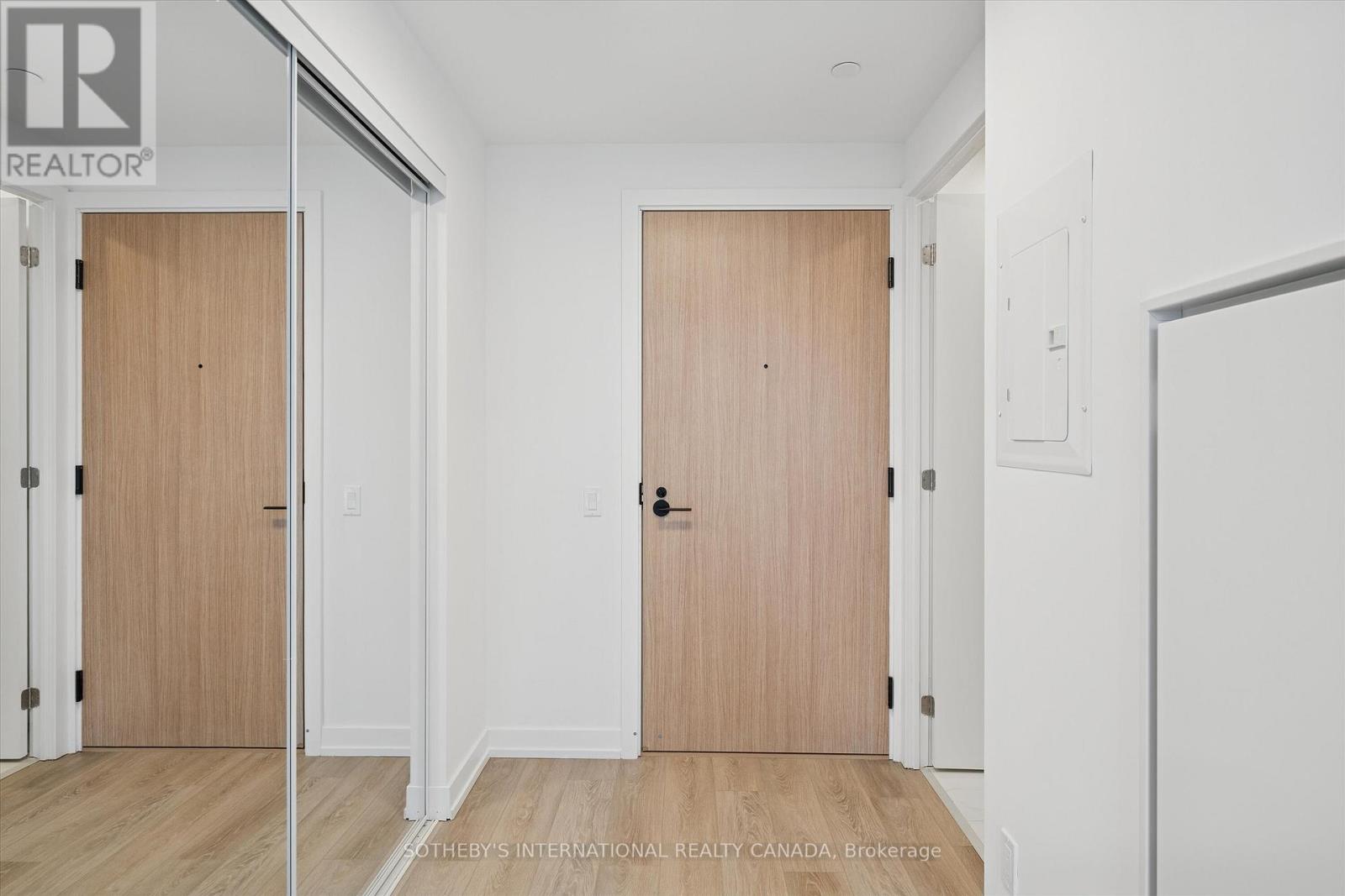 2503 - 35 Parliament Street, Toronto, Ontario  M5A 2Y2 - Photo 3 - C12967056