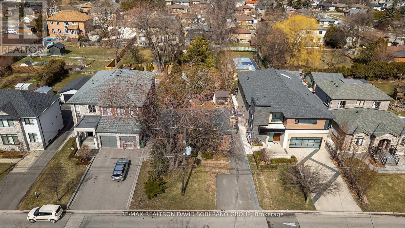 256 Codsell Avenue, Toronto, Ontario  M3H 3X1 - Photo 39 - C12967070