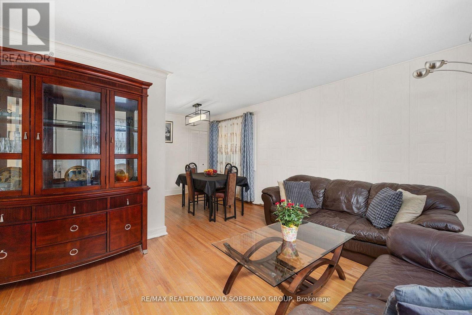 256 Codsell Avenue, Toronto, Ontario  M3H 3X1 - Photo 6 - C12967070