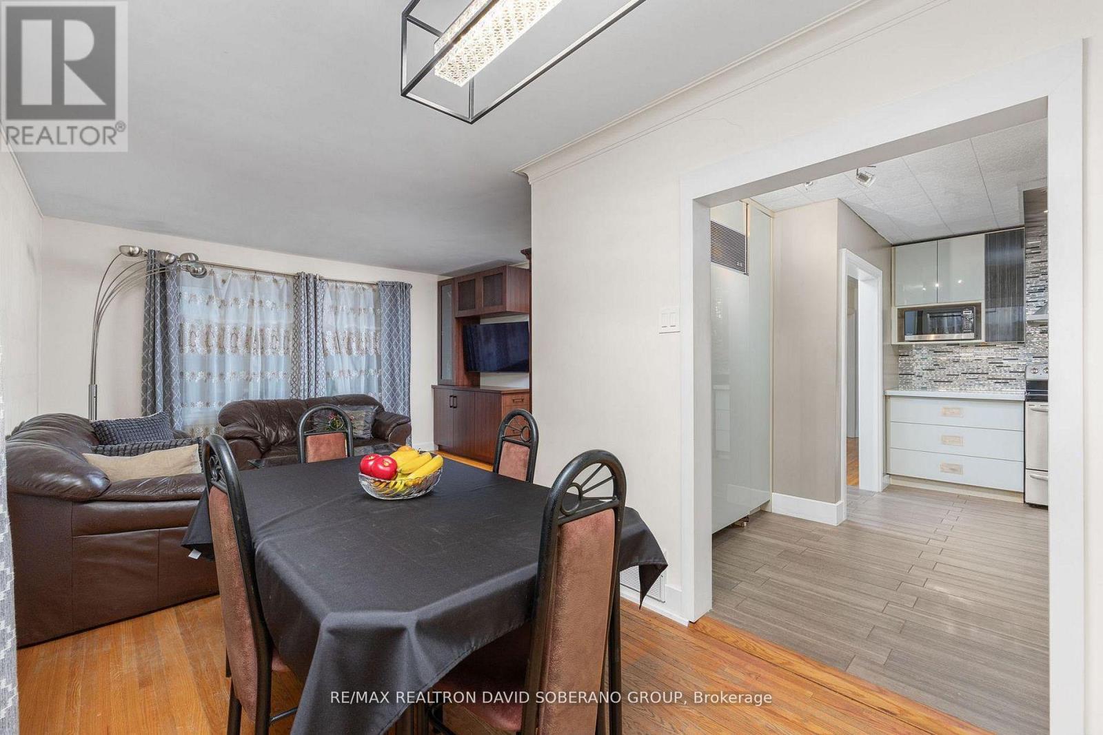 256 Codsell Avenue, Toronto, Ontario  M3H 3X1 - Photo 8 - C12967070