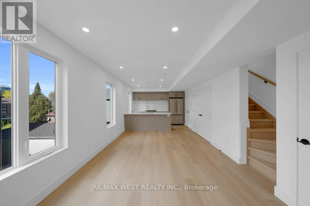 D - 502 Atlas Avenue, Toronto, Ontario  M6C 3R3 - Photo 6 - C12967094