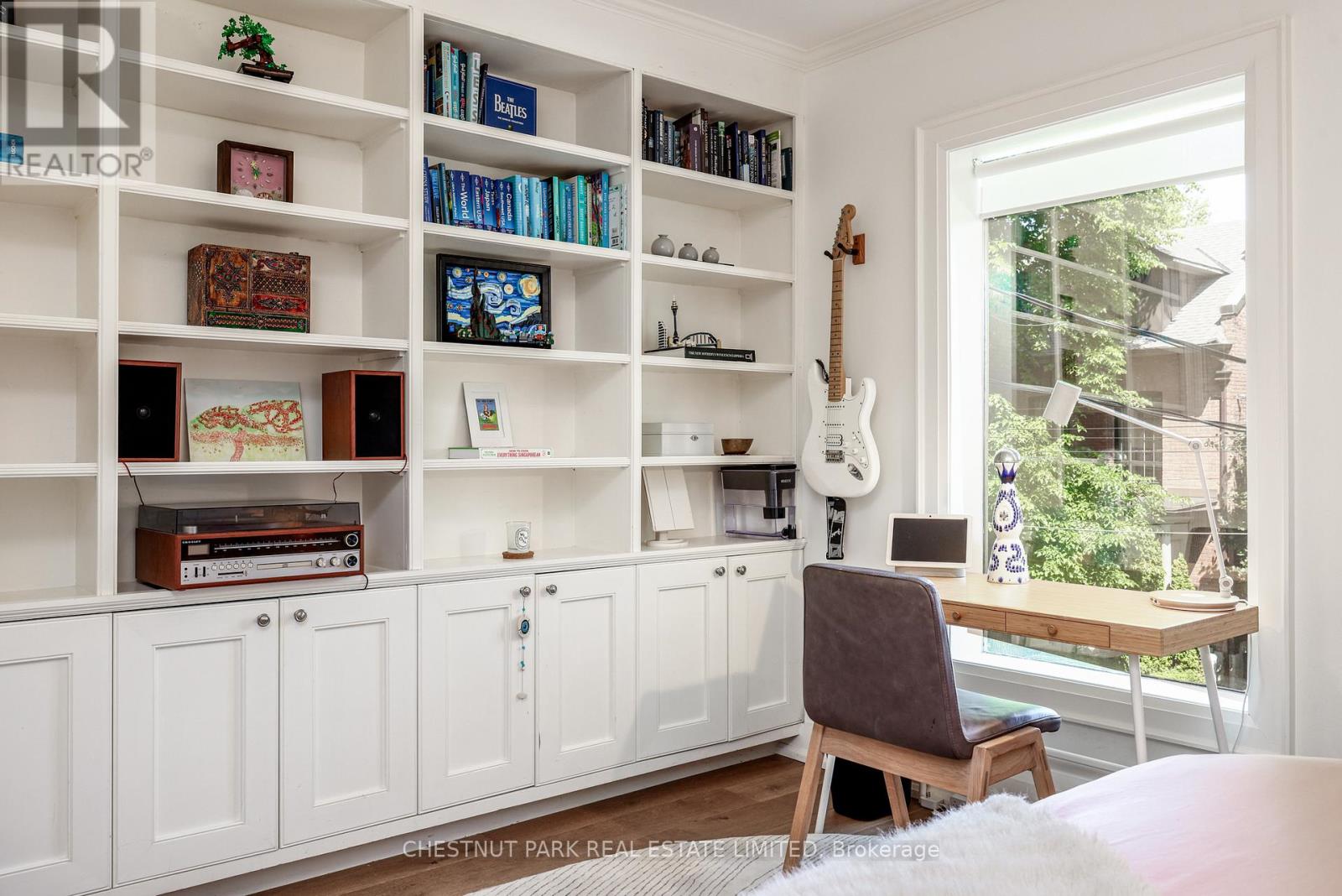 27 Gibson Avenue, Toronto, Ontario  M5R 1T4 - Photo 18 - C12967194