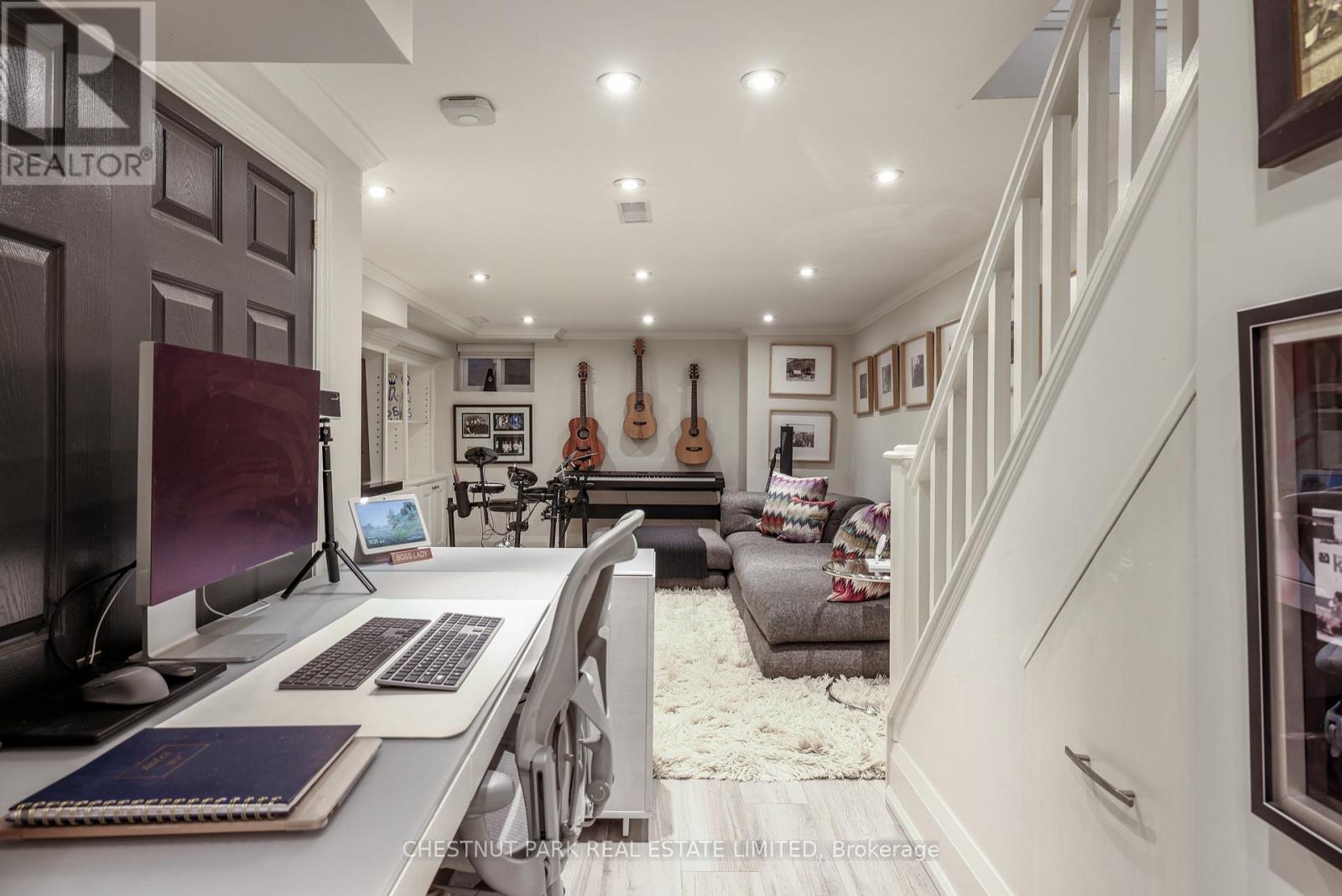 27 Gibson Avenue, Toronto, Ontario  M5R 1T4 - Photo 24 - C12967194