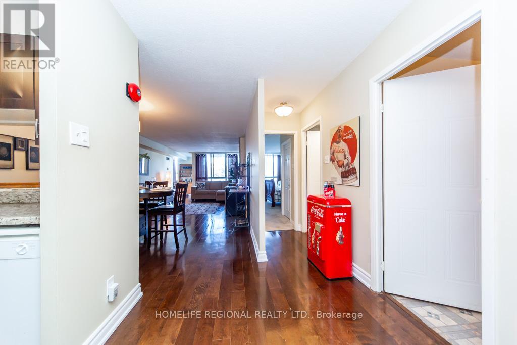 202 - 1665 Pickering Parkway, Pickering, Ontario L1V 6L4 - Photo 2 - E12966822