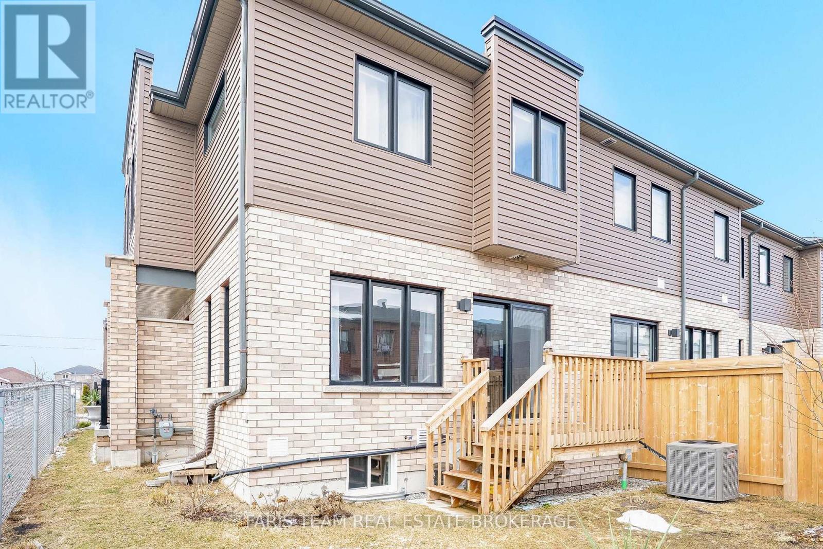 52 Fairlane Avenue, Barrie, Ontario  L9J 0M9 - Photo 36 - S12965040