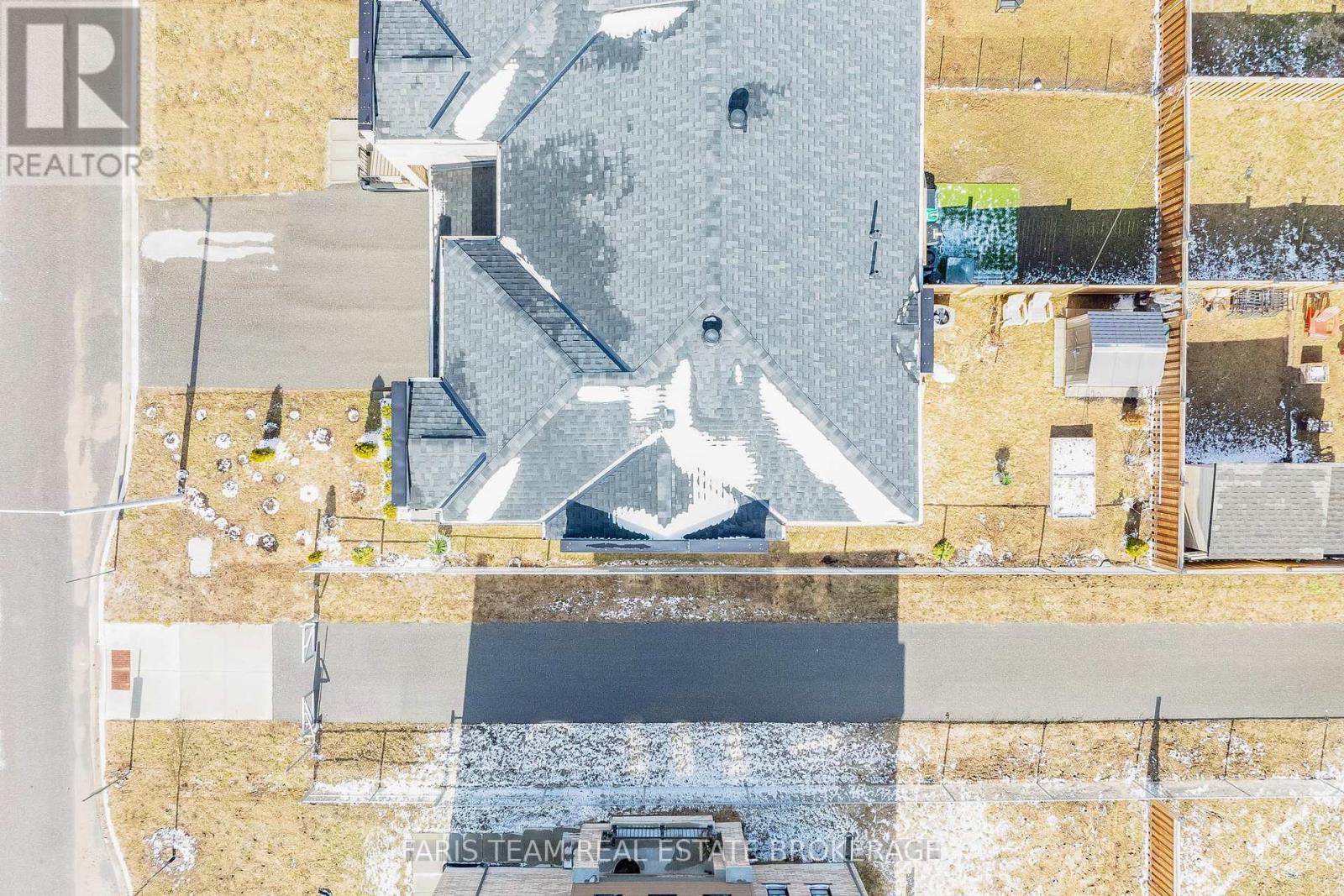 52 Fairlane Avenue, Barrie, Ontario  L9J 0M9 - Photo 37 - S12965040