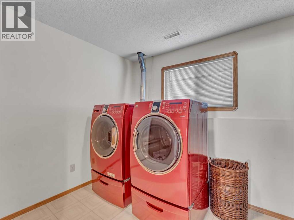 170 Shannon Drive Se, Medicine Hat, Alberta  T1B 4A9 - Photo 33 - A2298635