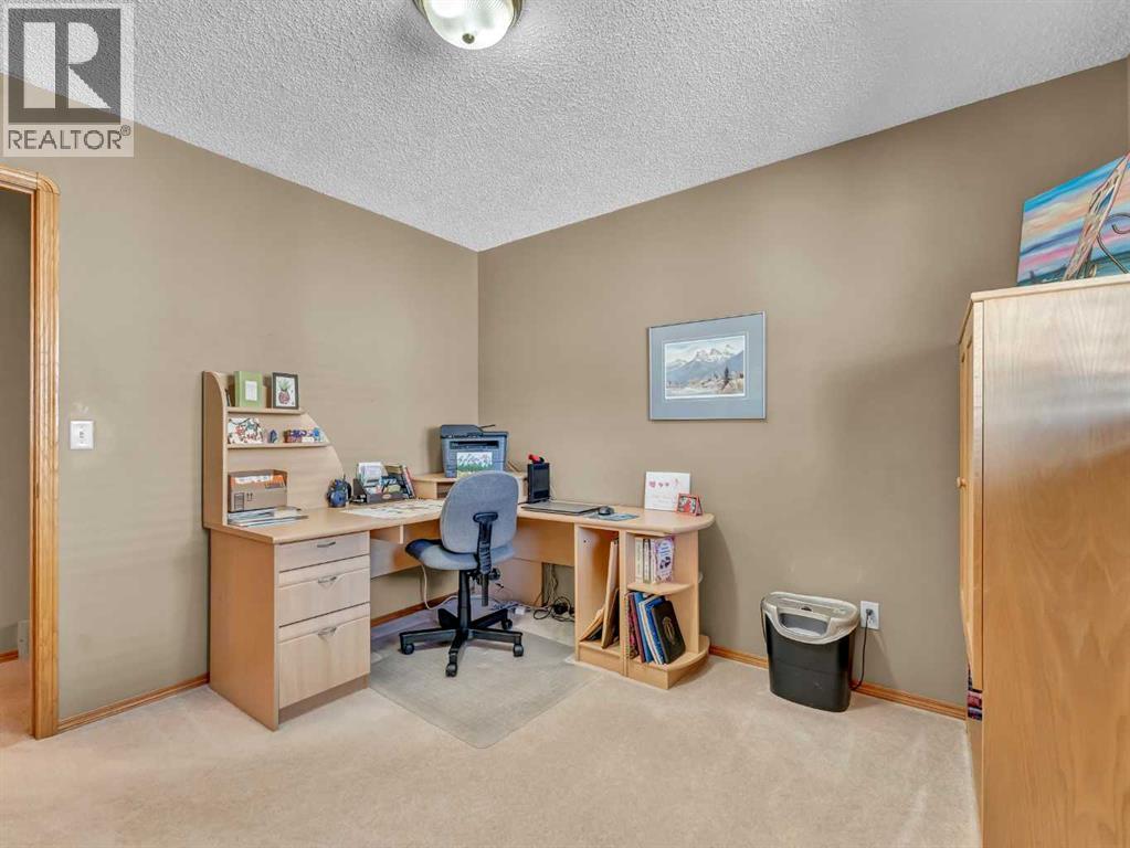 170 Shannon Drive Se, Medicine Hat, Alberta  T1B 4A9 - Photo 18 - A2298635